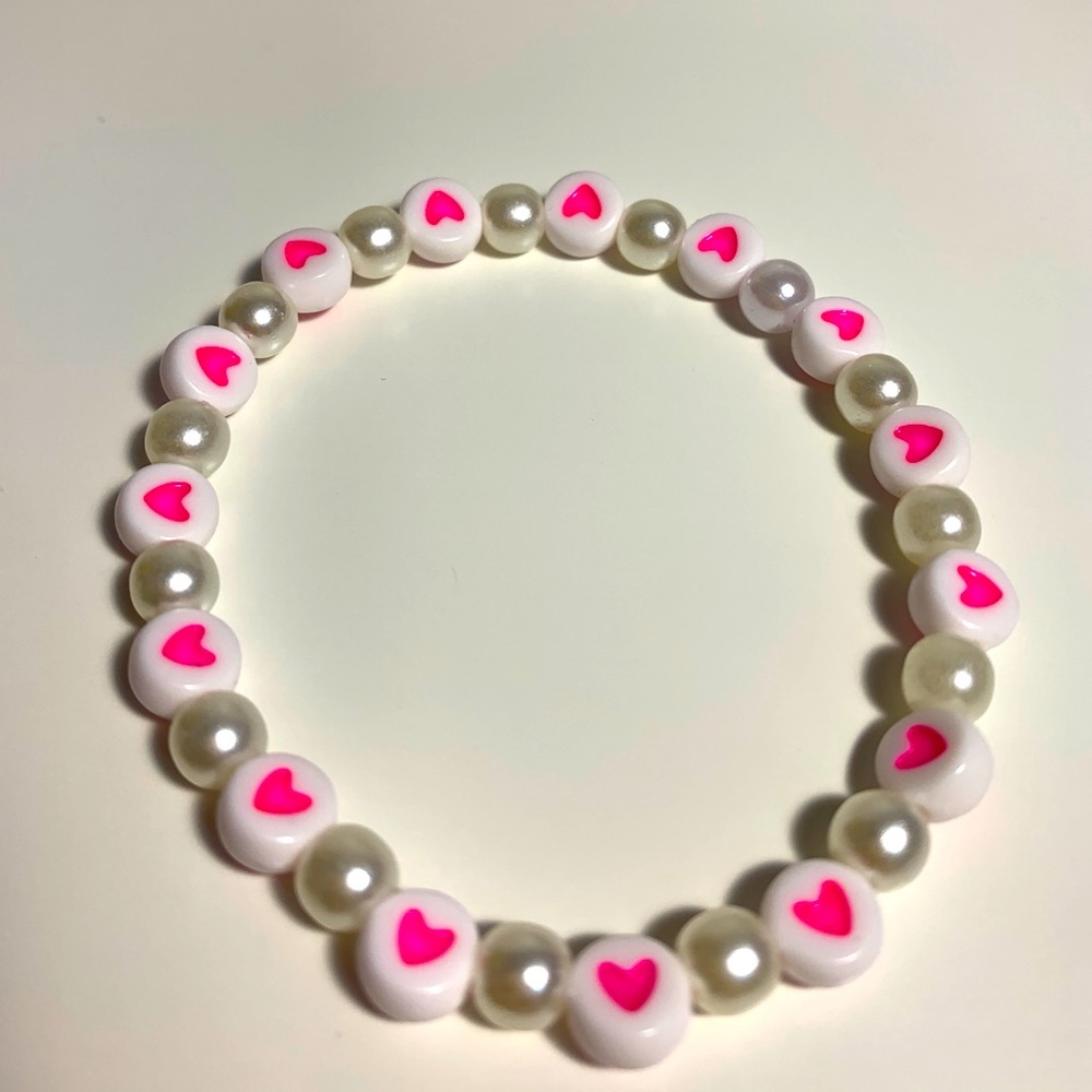 Pink heart pearl bracelet